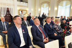 24-odznaczeni-pracownicy-Huta-Pokój-Profile