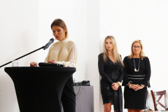 4-Eliza-Wieczorek-Huty-Pokój-Profile