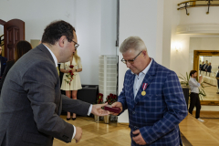 33-Odznaczenia-państwowe-2025-Huta-Pokój-Huta-Pokój-Profile-Huta-Pokój-Konstrukcje